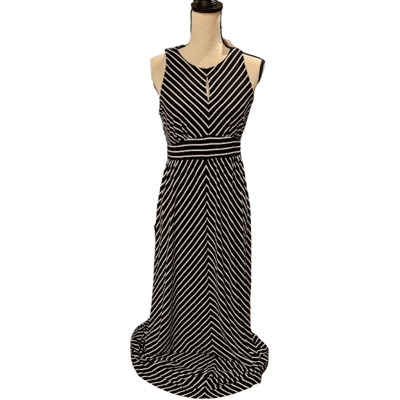 LOFT Dresses & Skirts - NWT - LOFT Black and White Striped Dress